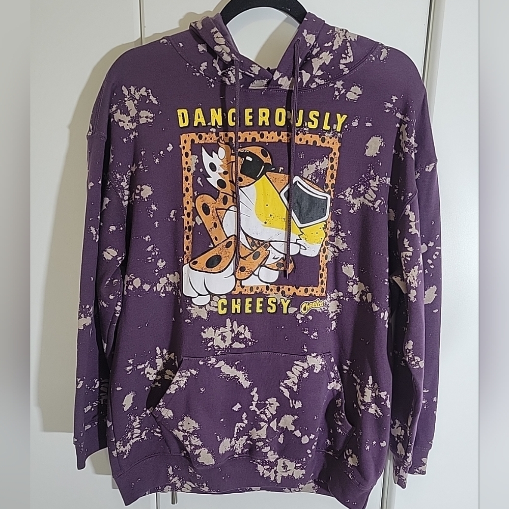 Cheetos Dangerously Cheesy Long Sleeve Tie-Dye Hoodie Junior Unisex Size M